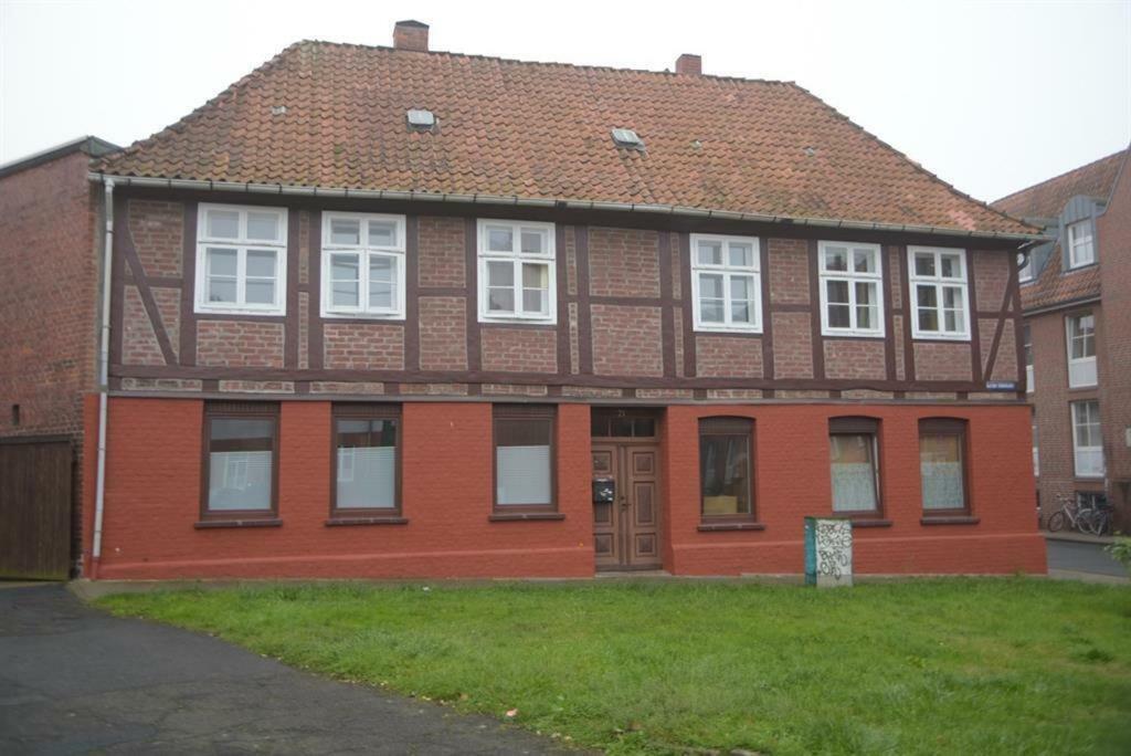 Fachwerkhaus In Der Altstadt Luneburg Luaran gambar